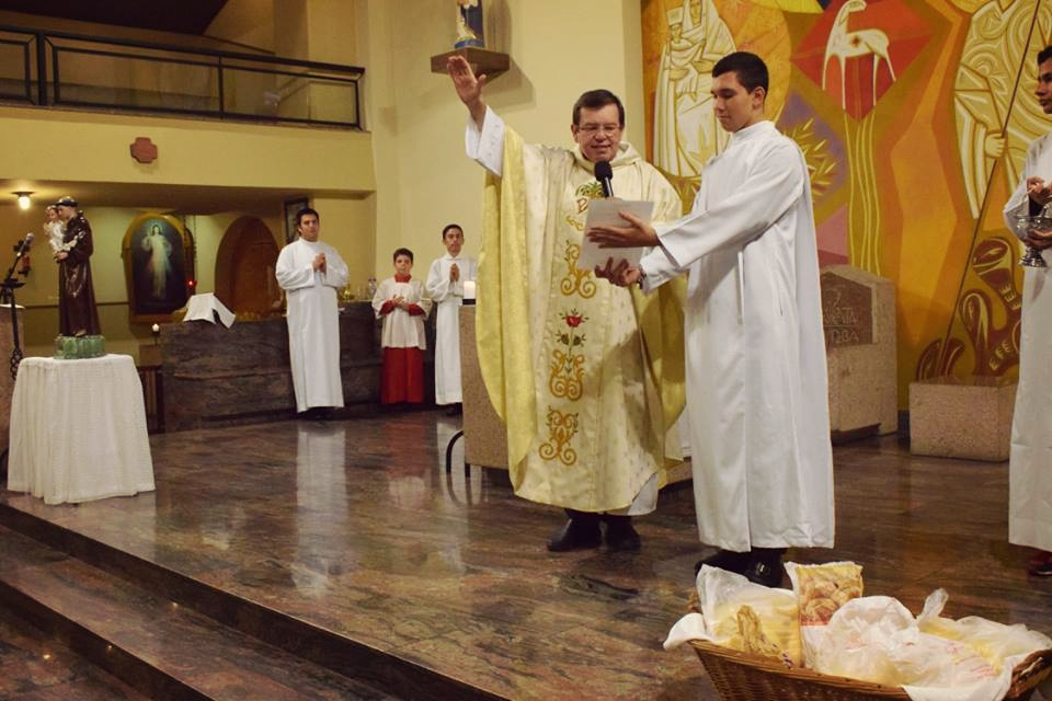 35227933_1950417218365926_3357378185846063104_n