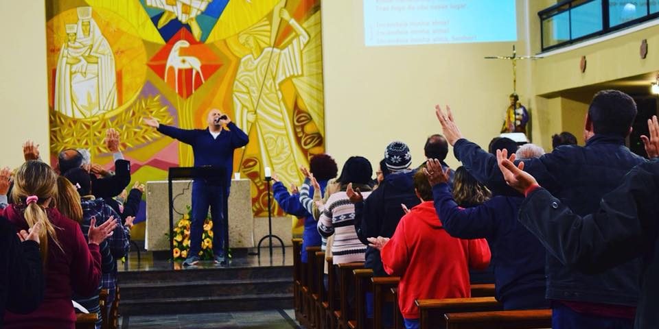 39385554_1777084042391449_2403226264459542528_n