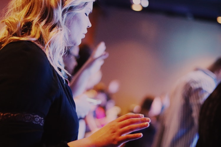 photo-1517422166092-ab5978113f40