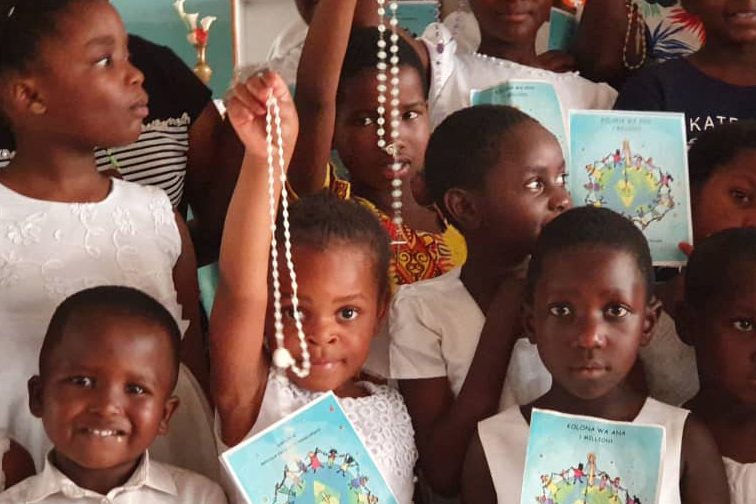 One Million Children Praying the Rosary 2019