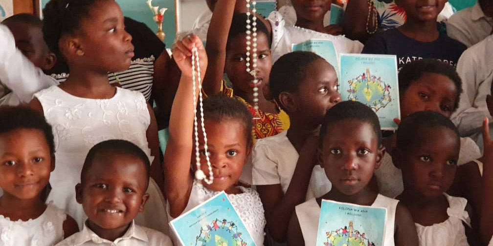 One Million Children Praying the Rosary 2019