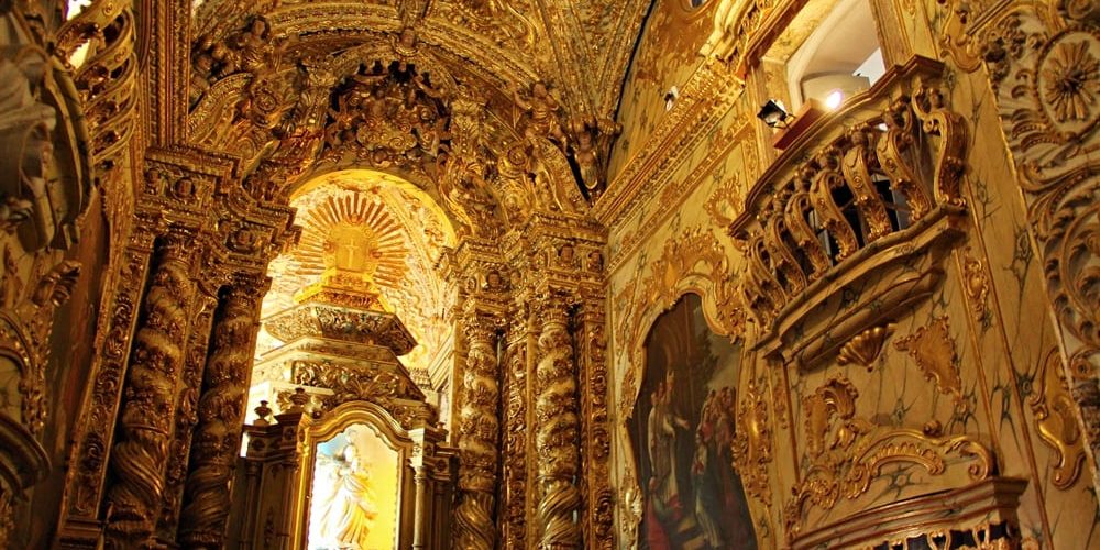 Altar-mor da igreja de Nossa Senhora da Conceição dos Militares