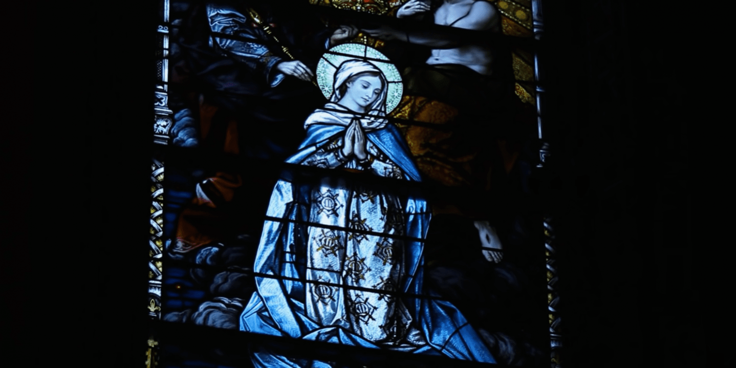 Vitral da Virgem Maria