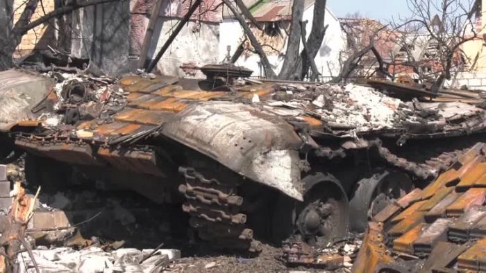 ‘We are pushing them back’ – Ukrainian serviceman says of liberated village in Kharkiv region