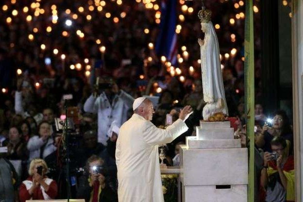 Santuario_de_Fatima_reza_pelo_Papa_Francisco_20230330