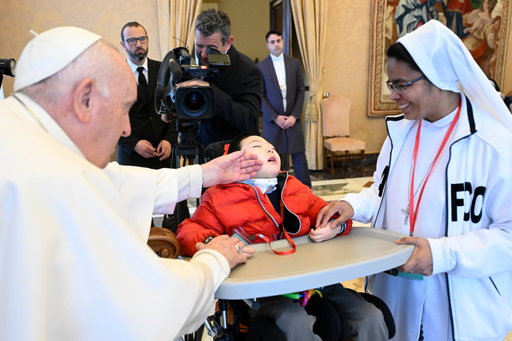 papa-audiencia-aris_PhotographerIPA-via-Reuters