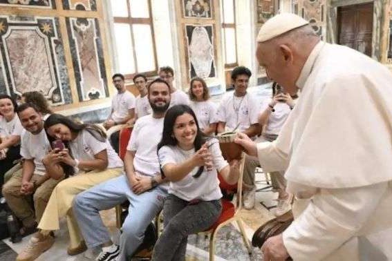 Papa_joCC81venes_argentinos