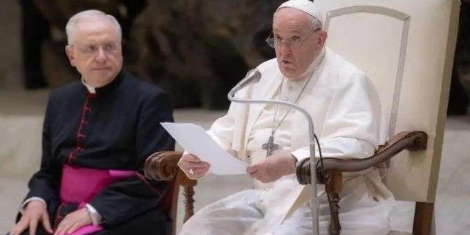 papa_aduenciacia_agosto