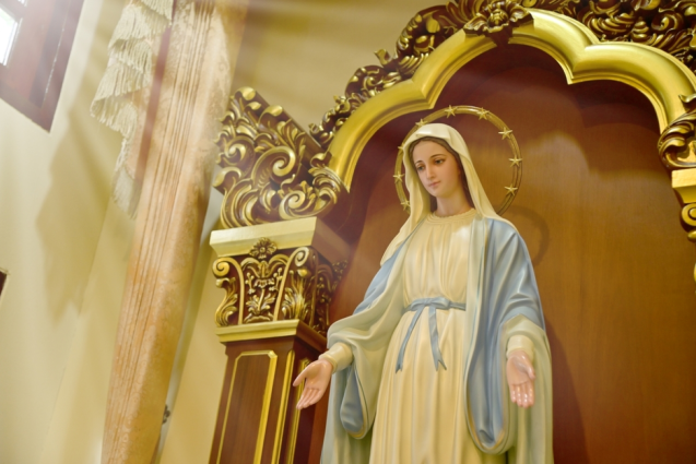 Statue-of-Our-lady-of-grace-virgin-Mary-in-the-church-Thailand-shutterstock_2250339835