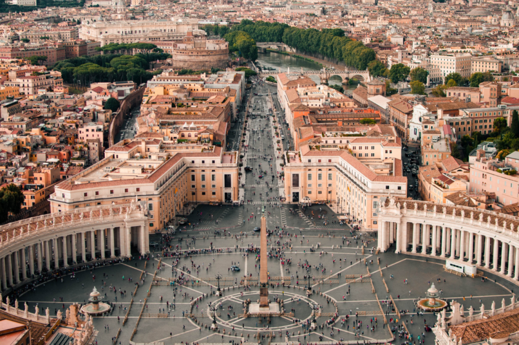 cidade-do-vaticano_Caleb-Miller-na-Unsplash-1536×864