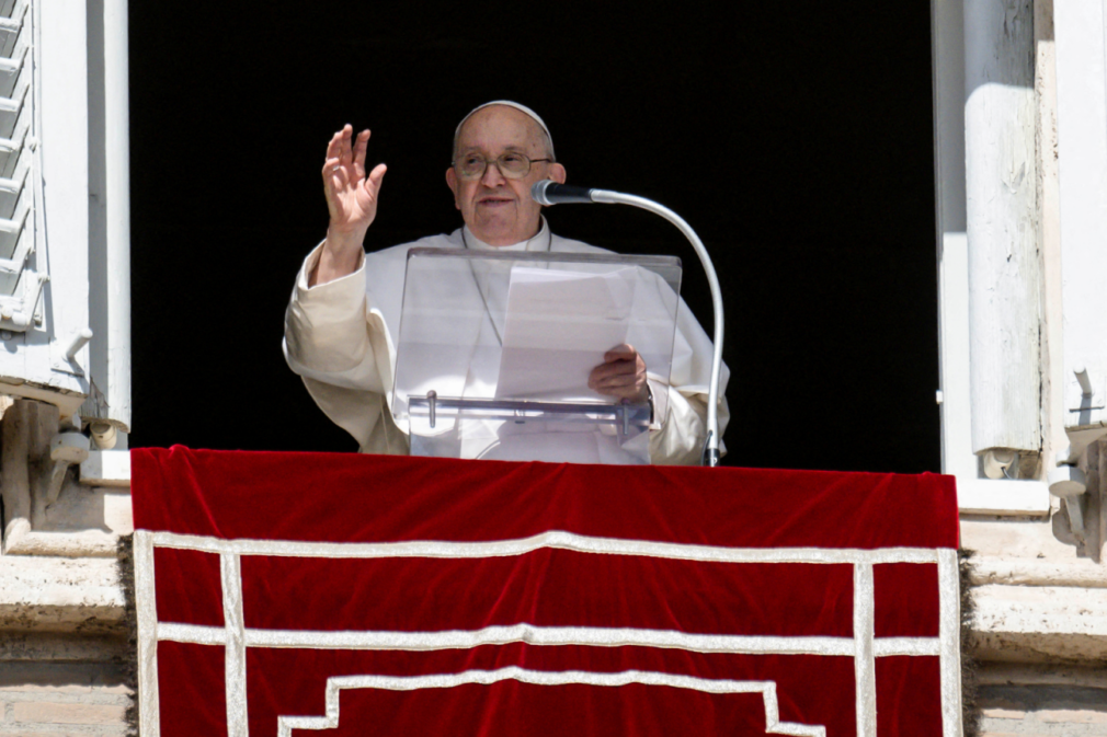 papa-francisco-todos-os-santos_Vatican-Media_Handout-via-REUTERS-1536×864