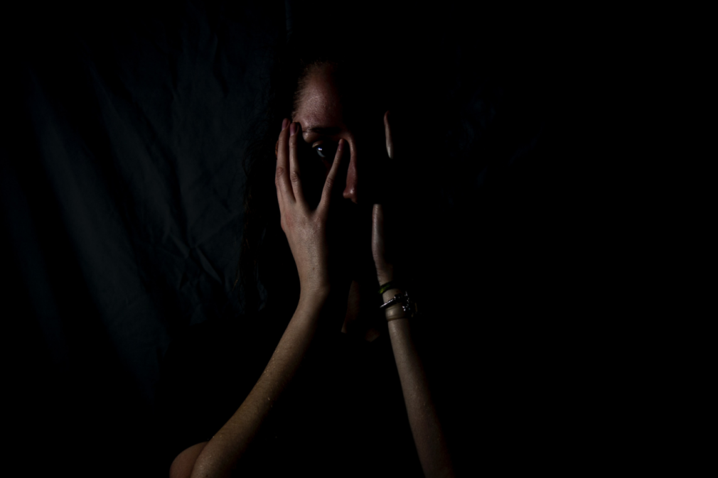 violencia-mulher-_-foto-Melanie-Wasser-via-unsplash-1536×864