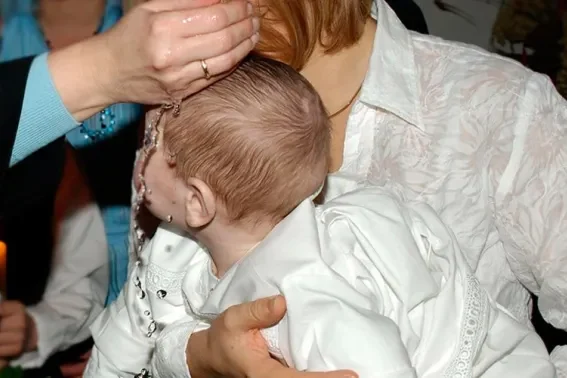 BautismoNino_PixabayDominioPublico_080116