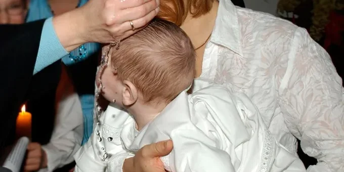 BautismoNino_PixabayDominioPublico_080116