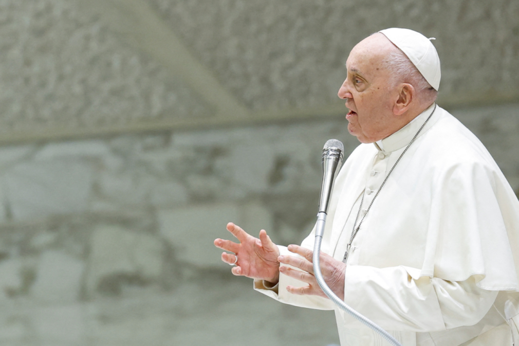 papa-francisco-falando-audiencia-geral-10-janeiro-01-2024-_-foto-REUTERS-Remo-Casilli-1536×864