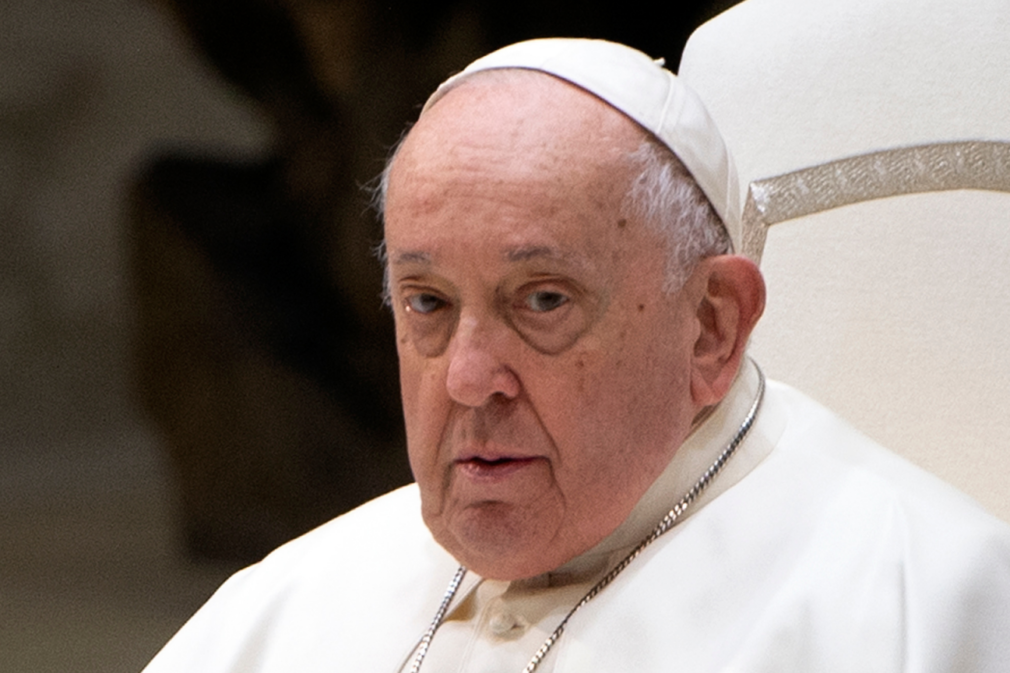 papa-francisco-serio-neutra-_-foto-Alessia-Giuliani-IPA-Sipa-USA-via-Reuters-Connect-1536×864