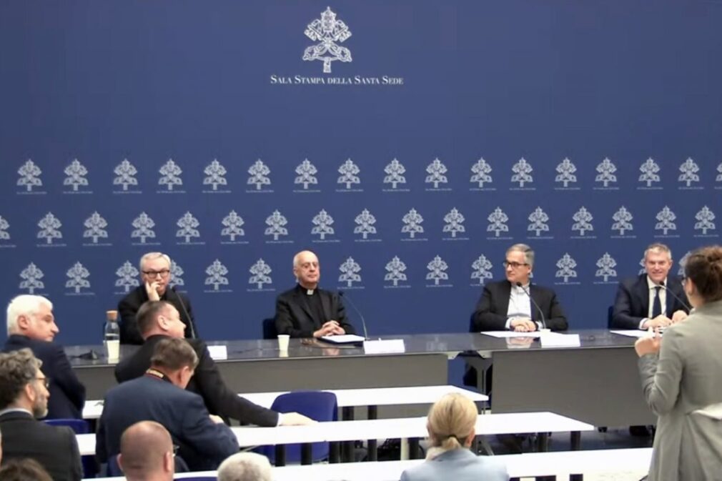 coletiva-vaticano-fotoReproducaoVaticanNews-1536×864 (1)
