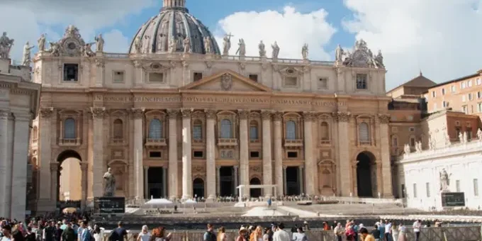 vaticano-eduardo-berdejo-040424