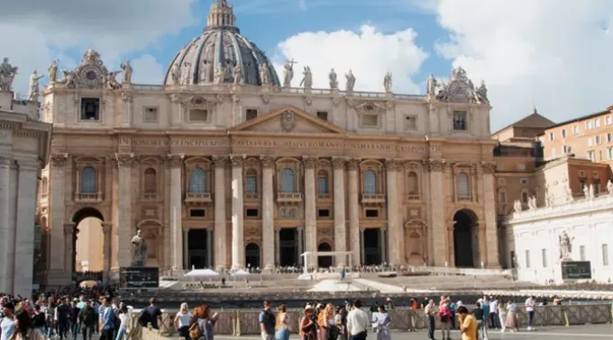 vaticano-eduardo-berdejo-040424