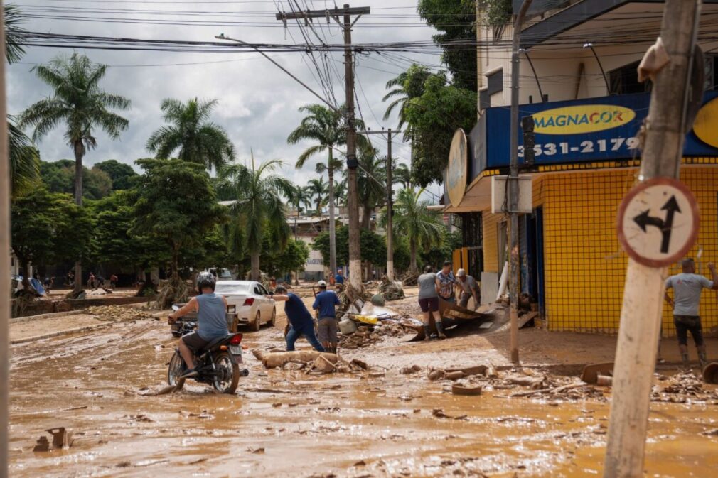 saiba-como-ajudar-as-vitimas-das-enchentes-em-uba-1536×864