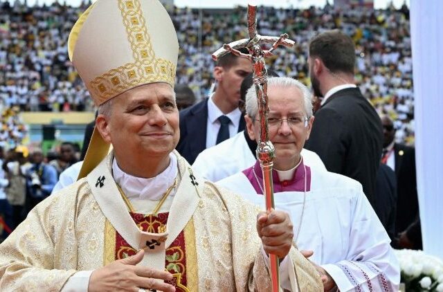 Papa se despede da África, tesouro de histórias e testemunhos de alegria e sofrimento