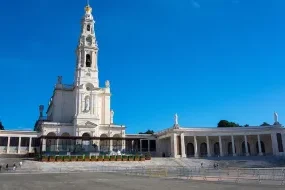 SantuarioFatima_ChristopherBrownCC_BY_2_mayo16