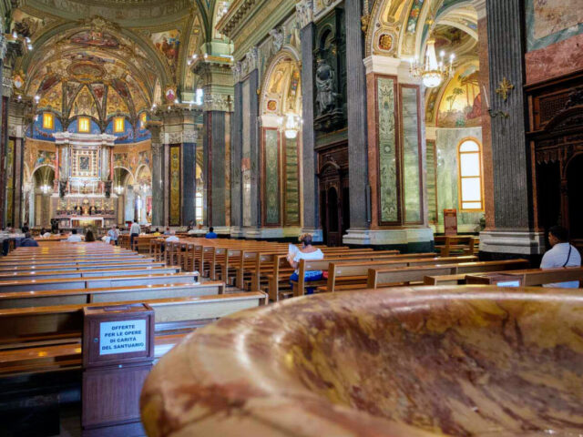 Pompeia se prepara para festa dedicada a um ano de pontificado do Papa