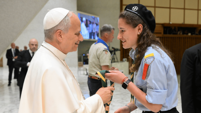 papa-leao-xiv-audiencia-com-escoteiros_imagocatholicpressphoto-via-reuters-1536×864