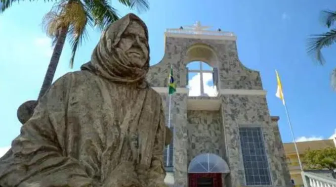 santuario-nha-chica