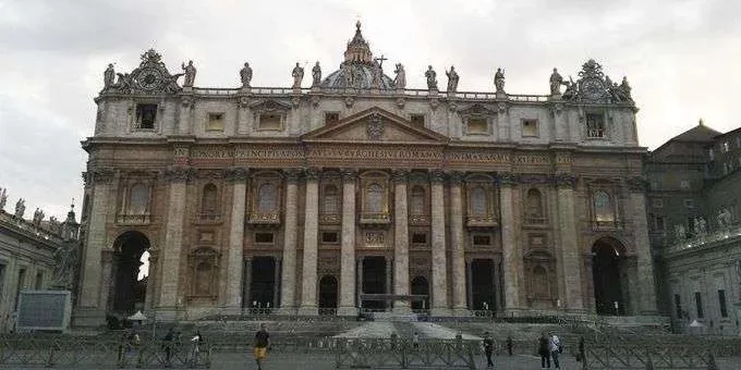 BAsilicaSanPedro_XimenaRondonACIprensa_091117