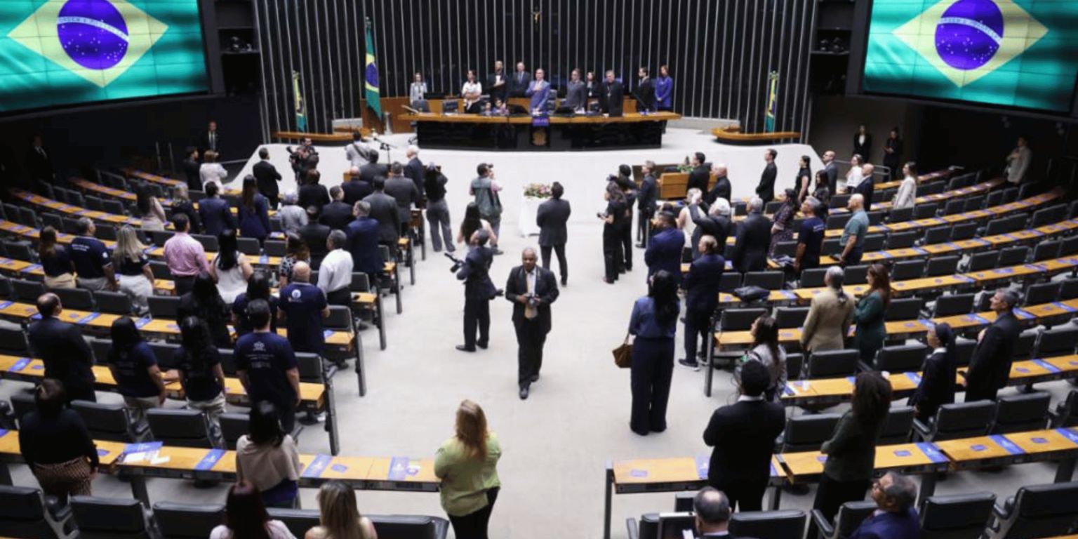 sessao-solene-carama-dos-deputados-homenagem-familiaris-consortio-e-amoris-laetitia-_-foto-kayo-magalhaes-–-camara-dos-deputados-1536×864