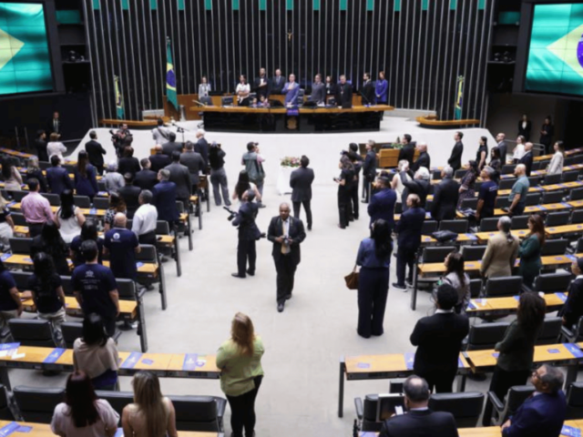 “A família é um grande dom de Deus para a humanidade”, destaca cardeal
