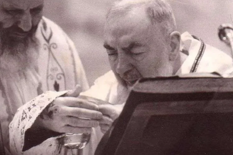 PadrePio_WikipediaDominioPublico_230916_1