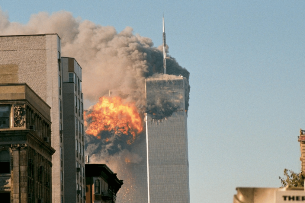 atentado-11-de-setembro-torre-sul-world-trade-center-_-foto-robert-j-fischer-via-flickr-1536×864