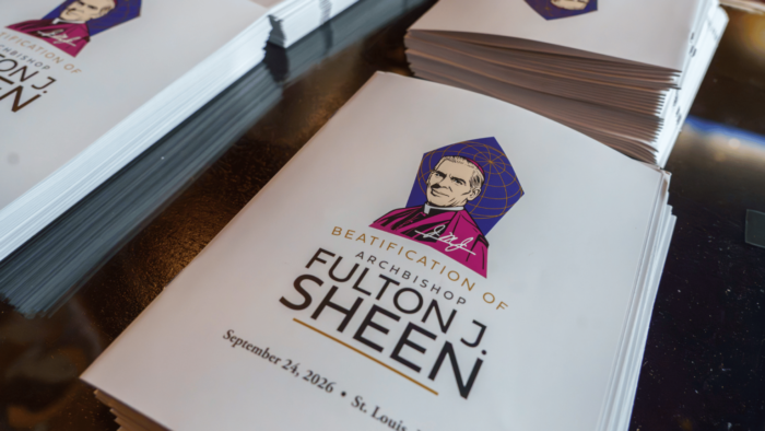 livreto-missa-beatificacao-arcebispo-fulton-sheen-_-foto-usa-today-network-via-reuters-connect-1536×864